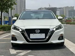 2020 Nissan Teana 2.0L XL Comfort, белый — фото 2