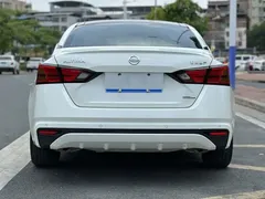 2020 Nissan Teana 2.0L XL Comfort, белый — фото 10
