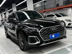2023 Audi Q5L 45T Sport, чёрный — фото 3