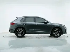 2021 Audi Q3 35 TFSI Sport — фото 8