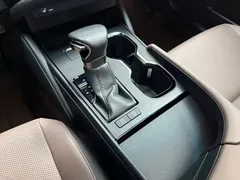 2022 Lexus ES 200 Excellence — фото 14