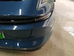 2022 Nio ET5 75kWh, синий — фото 8
