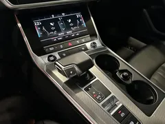 2021 Audi A6 Avant 40 TFSI Luxury Sport, зелёный — фото 10