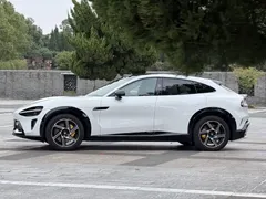2025 Xiaomi YU7 4WD Pro, белый — фото 3