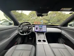 2025 Xiaomi YU7 4WD Pro, белый — фото 9