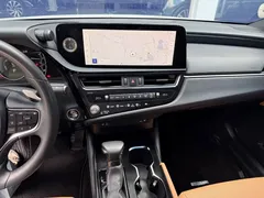 2022 Lexus ES 300h Excellence, белый — фото 6