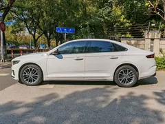 2023 Geely Preface 2.0TD Elite, белый — фото 4