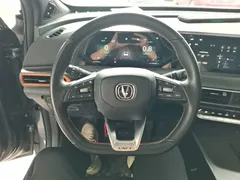 2022 Changan UNI-T 1.5T Premium — фото 11