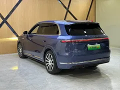 2026 Aito M7 EREV Ultra 4WD 5-seat 192-line Lidar, синий — фото 21