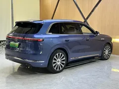2026 Aito M7 EREV Ultra 4WD 5-seat 192-line Lidar, синий — фото 23