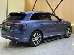 2026 Aito M7 EREV Ultra 4WD 5-seat 192-line Lidar, синий — фото 27