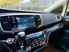 2021 Honda Odyssey 2.0L Premium, белый — фото 14