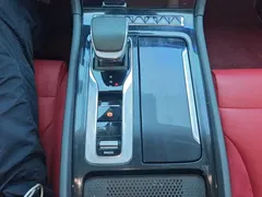 2023 Hongqi H6 2.0T Zhiyi, белый — фото 14
