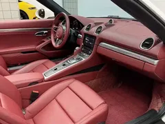 2022 Porsche 718 Boxster 2.0T, белый — фото 12