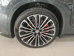 2026 Nio ES8 6-seat Executive Signature, зелёный — фото 23