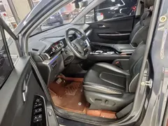2021 Hyundai Custo 380TGDi LUX Premium, синий — фото 15