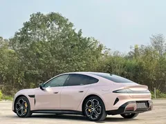 2026 Xiaomi SU7 RWD Standard — фото 7