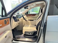 2026 Aito M9 EREV Ultra 6-seat, синий — фото 10