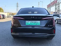 2024 Hongqi E-QM5 EV 610km Plus, чёрный — фото 7