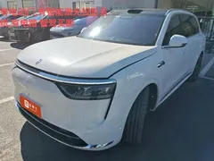 2025 Aito M8 EREV Ultra 53.4kWh 5-seat 192-line LiDAR, белый — фото 1