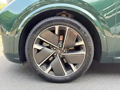 2025 Li Auto L8 Smart Refresh, зелёный — фото 9