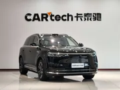 2026 Aito M7 EREV Ultra 4WD 5-seat 192-line Lidar, чёрный — фото 3