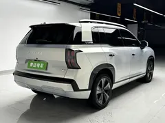 2026 Aion V 650 Family EV — фото 7