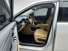 2026 Aion V 650 Family EV — фото 12