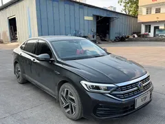 2023 Volkswagen Sagitar 300TSI DSG, чёрный — фото 3