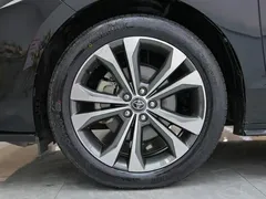 2022 Toyota Granvia 2.5L Hybrid Flagship, чёрный — фото 5