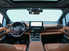 2022 Toyota Granvia 2.5L Hybrid Flagship, чёрный — фото 9