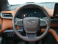 2022 Toyota Granvia 2.5L Hybrid Flagship, чёрный — фото 11