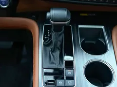 2022 Toyota Granvia 2.5L Hybrid Flagship, чёрный — фото 12