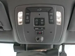 2022 Toyota Granvia 2.5L Hybrid Flagship, чёрный — фото 16