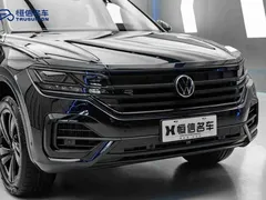2022 Volkswagen Touareg 3.0TSI Black Sport Package, чёрный — фото 9