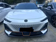 2023 Changan UNI-V 1.5T Sport, белый — фото 2