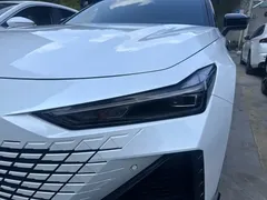 2023 Changan UNI-V 1.5T Sport, белый — фото 4