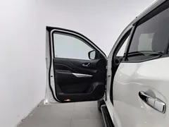 2020 Nissan Terra 2.5L XL Upper 4WD AT Luxury, белый — фото 8