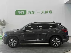 2022 Volkswagen Tayron 280TSI 2WD Luxury, чёрный — фото 2