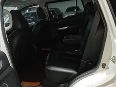 2020 Nissan Terra 2.5L XL Upper 4WD AT Luxury, белый — фото 17