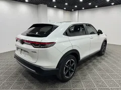2023 Honda Vezel 1.5L CVT Pioneer, белый — фото 7
