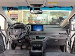 2022 Honda Elysion 2.0L e:HEV Hybrid Luxury, белый — фото 14