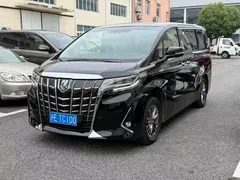 2021 Toyota Alphard Hybrid 2.5L Luxury, чёрный — фото 1