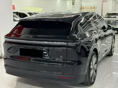 2025 Li Auto i6 4WD Standard, чёрный — фото 8