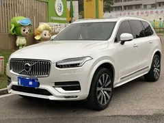 2021 Volvo XC90 7-seat, белый — фото 1