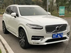2021 Volvo XC90 7-seat, белый — фото 3