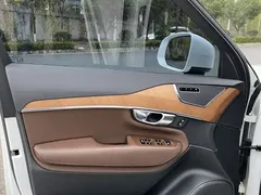 2021 Volvo XC90 7-seat, белый — фото 10