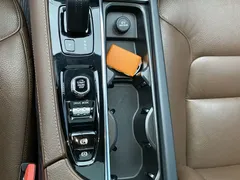 2021 Volvo XC90 7-seat, белый — фото 24