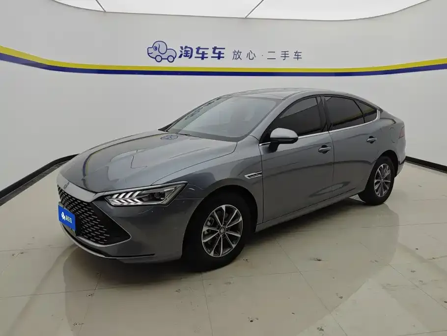 2024 BYD Qin PLUS Honor DM-i PHEV 55km Leading