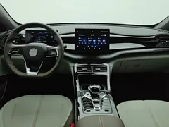 2024 BYD Qin PLUS Honor DM-i PHEV 55km Leading — фото 12